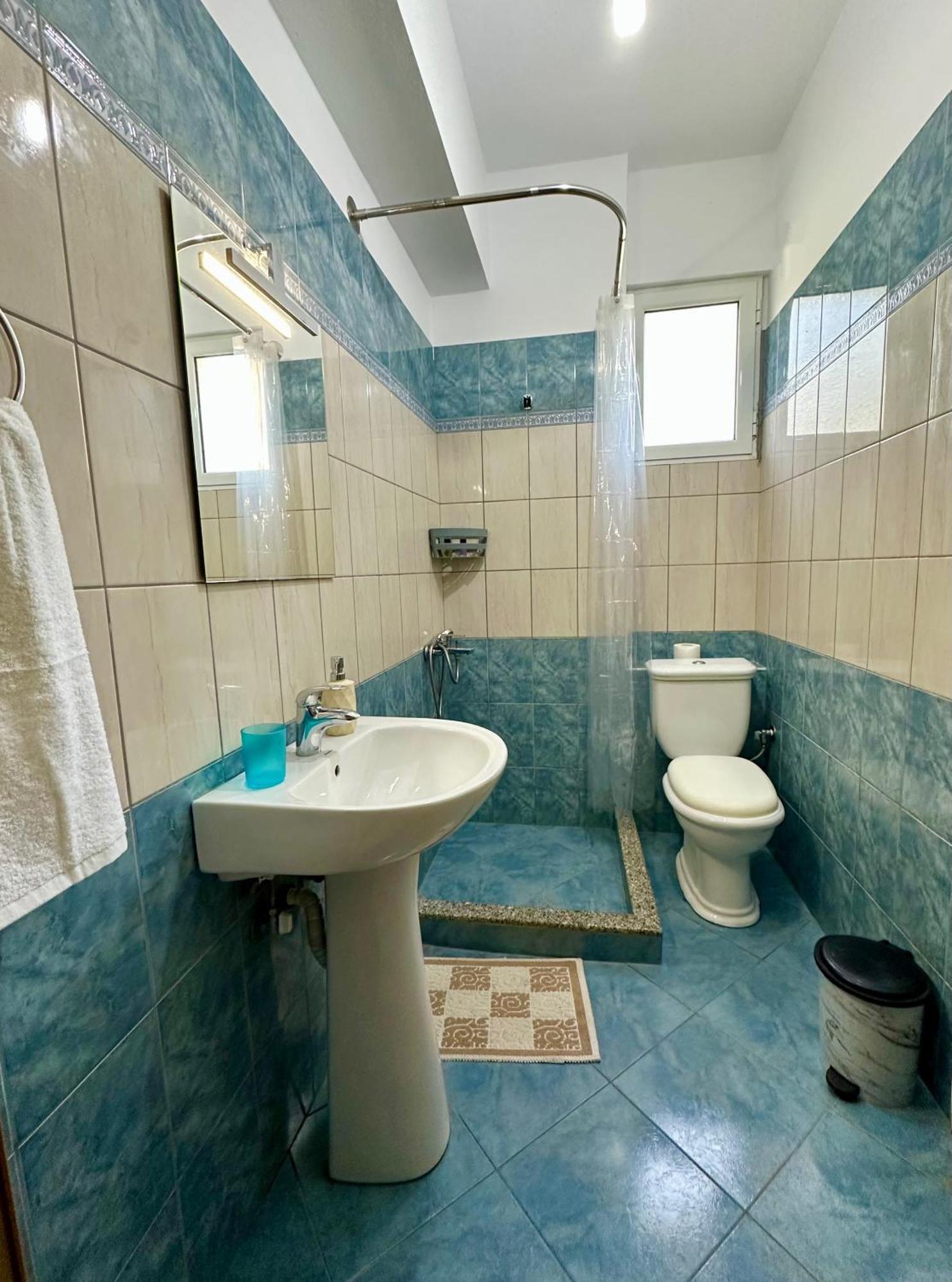 Fane'S Apartments Himare Ngoại thất bức ảnh